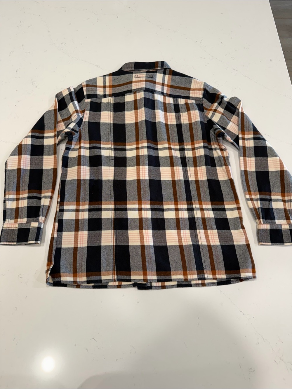 Duluth Trading Co Wonen’s Plaid Button-Down Shirt - Medium - Picture 2 of 5